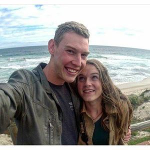 Meet your Posher, Genesis